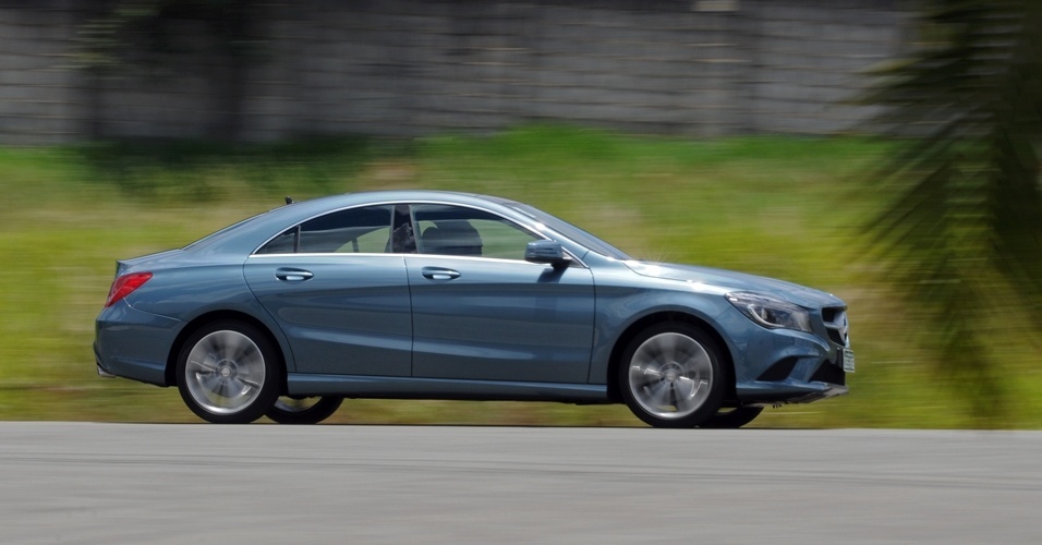 Mercedes-Benz CLA 200 2014 - Murilo Góes/UOL