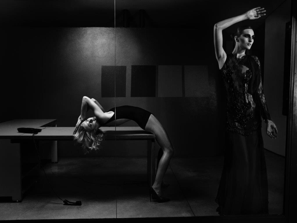 As modelos Alicia Kuczman e Katia Selinger posaram para o renomado fotógrafo Bob Wolfenson - Divulgação