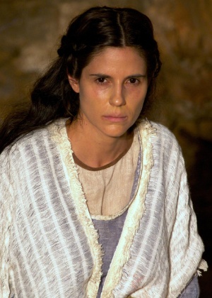 Atriz é a protagonista do epsiódio "A Impura", da série "Milagres de Jesus"