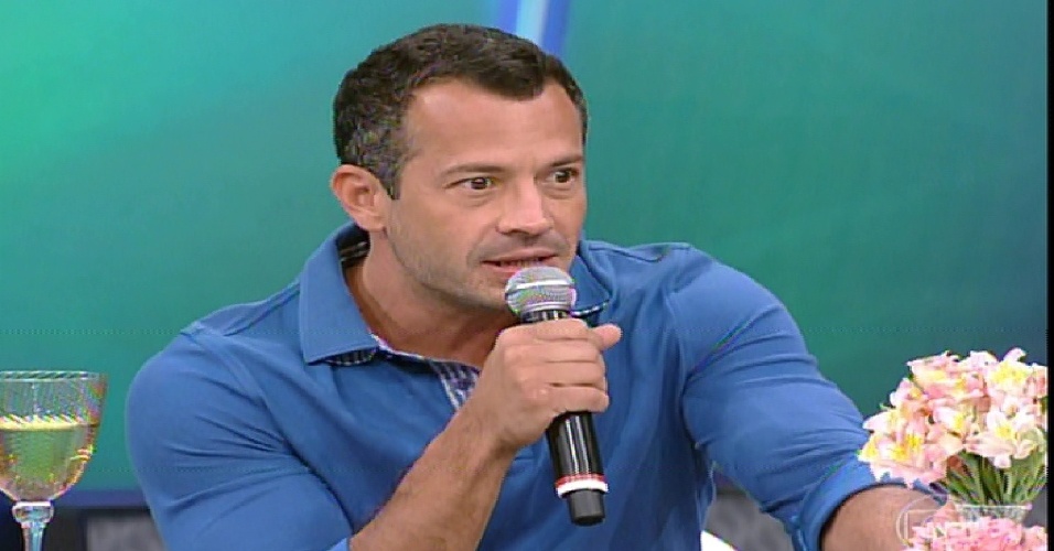 26.jan.2014 - Malvino Salvador participa da "Pizza do Faustão", na noite deste domingo (26), na TV Globo
