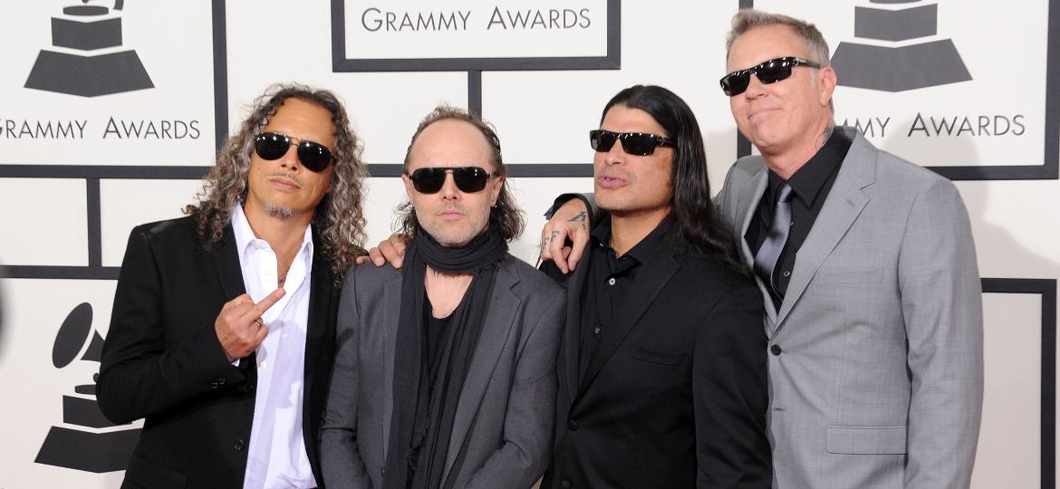 26.jan.2014 - O Metallica no tapete vermelho da 56ª edição dos prêmios Grammy, em Los Angeles. A banda se apresentou junto ao pianista erudito chinês Lang Lang, tocando "One". - Reuters