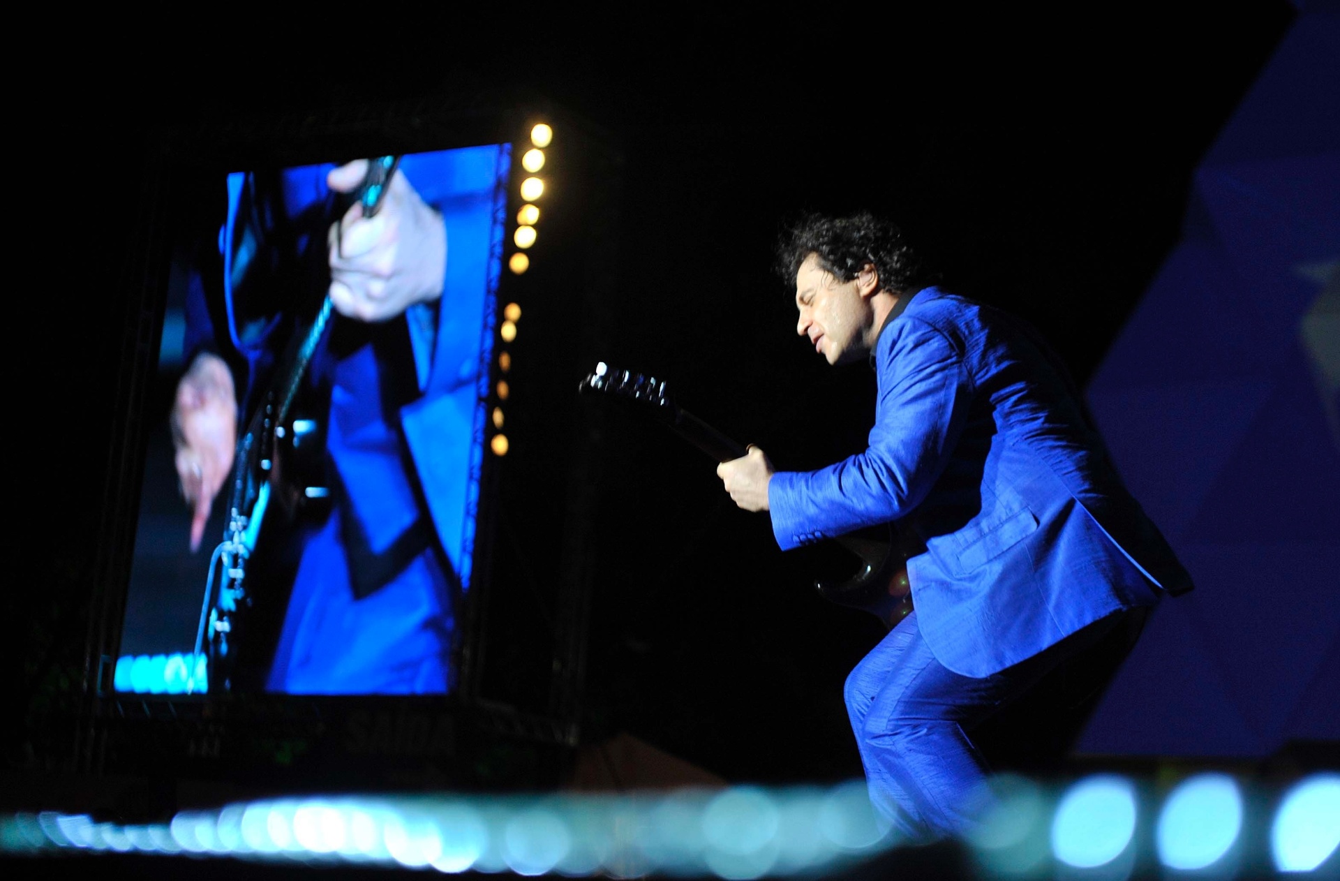 29.jan.2014 - Frejat abre o Festival de Verão de Salvador - Joao Alvarez/UOL