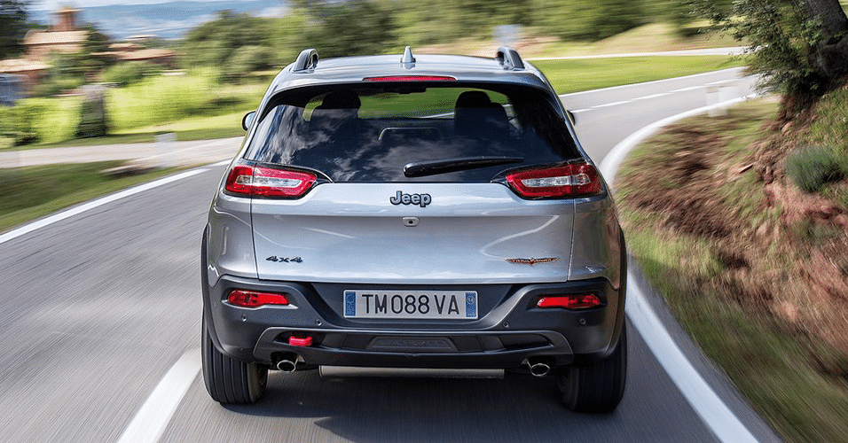 Jeep Cherokee 2014 2.0 turbodiesel - Divulgação
