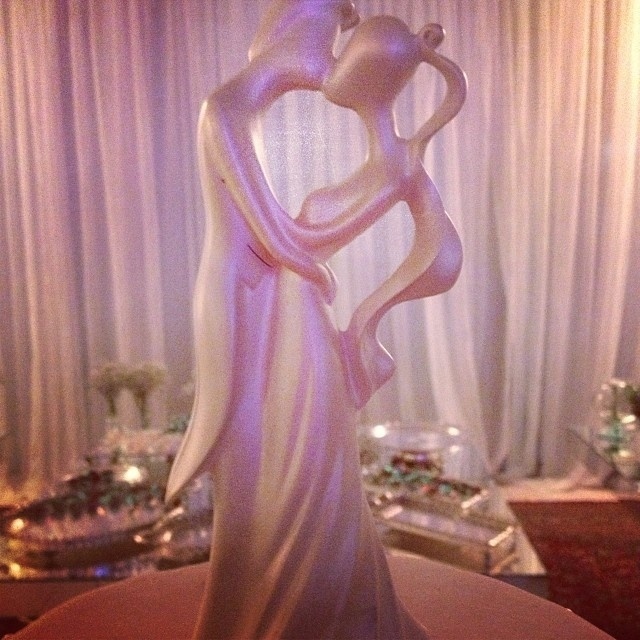 No Instagram, Fernanda mostrou fotos dos bastidores do casamento