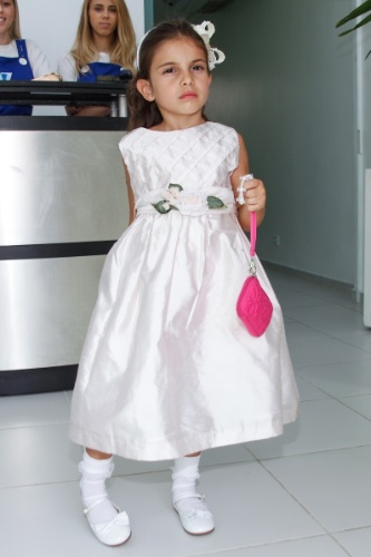 5.fev.2014 - Edu Guedes comemoa o aniversário da filha, Maria Eduarda, em São Paulo