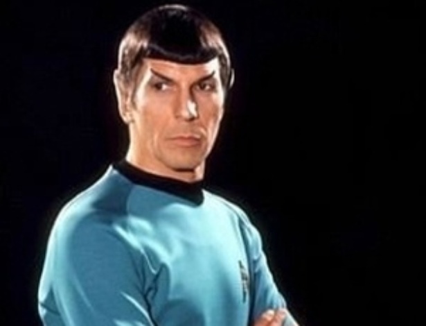 O ator Leonard Nimoy como o Sr. Spock na série de TV "Star Trek"