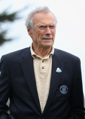 Aos 84 anos, Clint Eastwood está namorando Christina Sandera