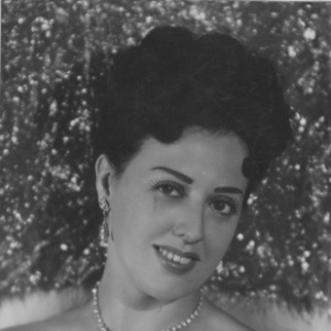1951: Na época de lançamento do filme "Anjo do Lôdo", onde protagonizou o primeiro nu (não frontal) do cinema nacional. O teor sexual do filme estava implícito, mas a crítica da época não deixou passar: "Não é que classifiquemos o nu, a obra de arte, como imoral. Mas, aquele que se vê em 'Anjo do Lodo', numa sórdida casa de mulheres públicas, após liberações alcoólicas, é um nu que é um acinte aos bons costumes da sociedade brasileira. Que filme inclassificável!" - Divulgação
