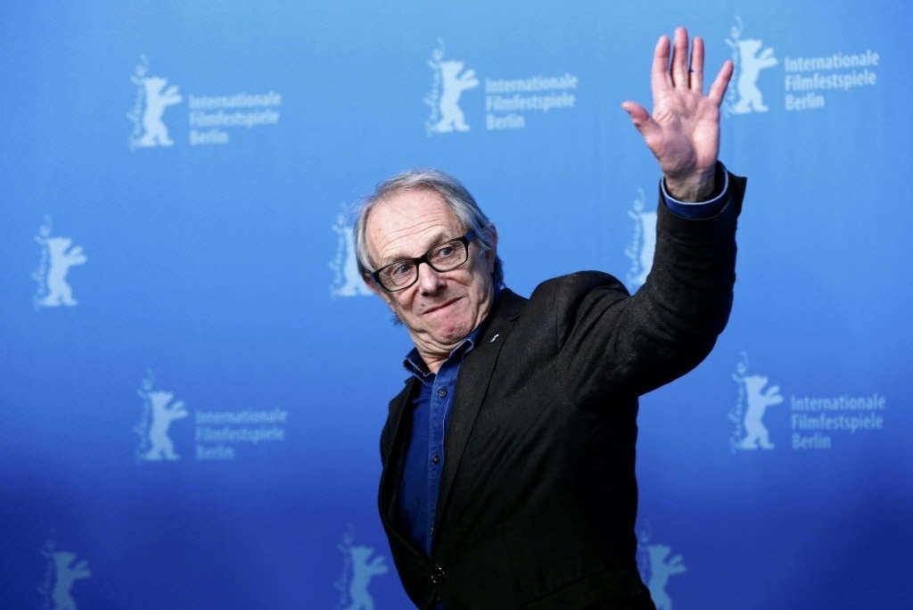 13.fev.2014 - O diretor Ken Loach, de "The Spirit of '45", posa para fotos no Festival de Berlim - Tobias Schwarz/Reuters