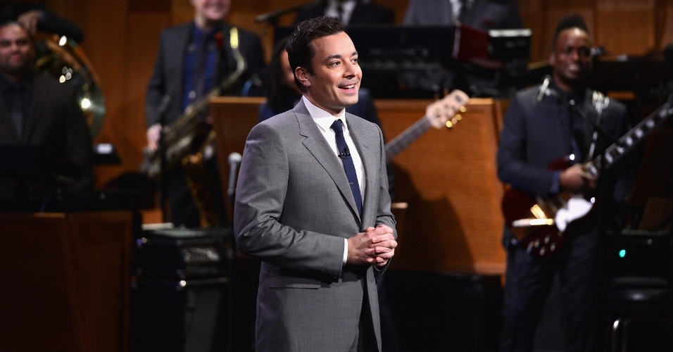 17.fev.2014 - Jimmy Fallon durante apresentação do "The Tonight Show"