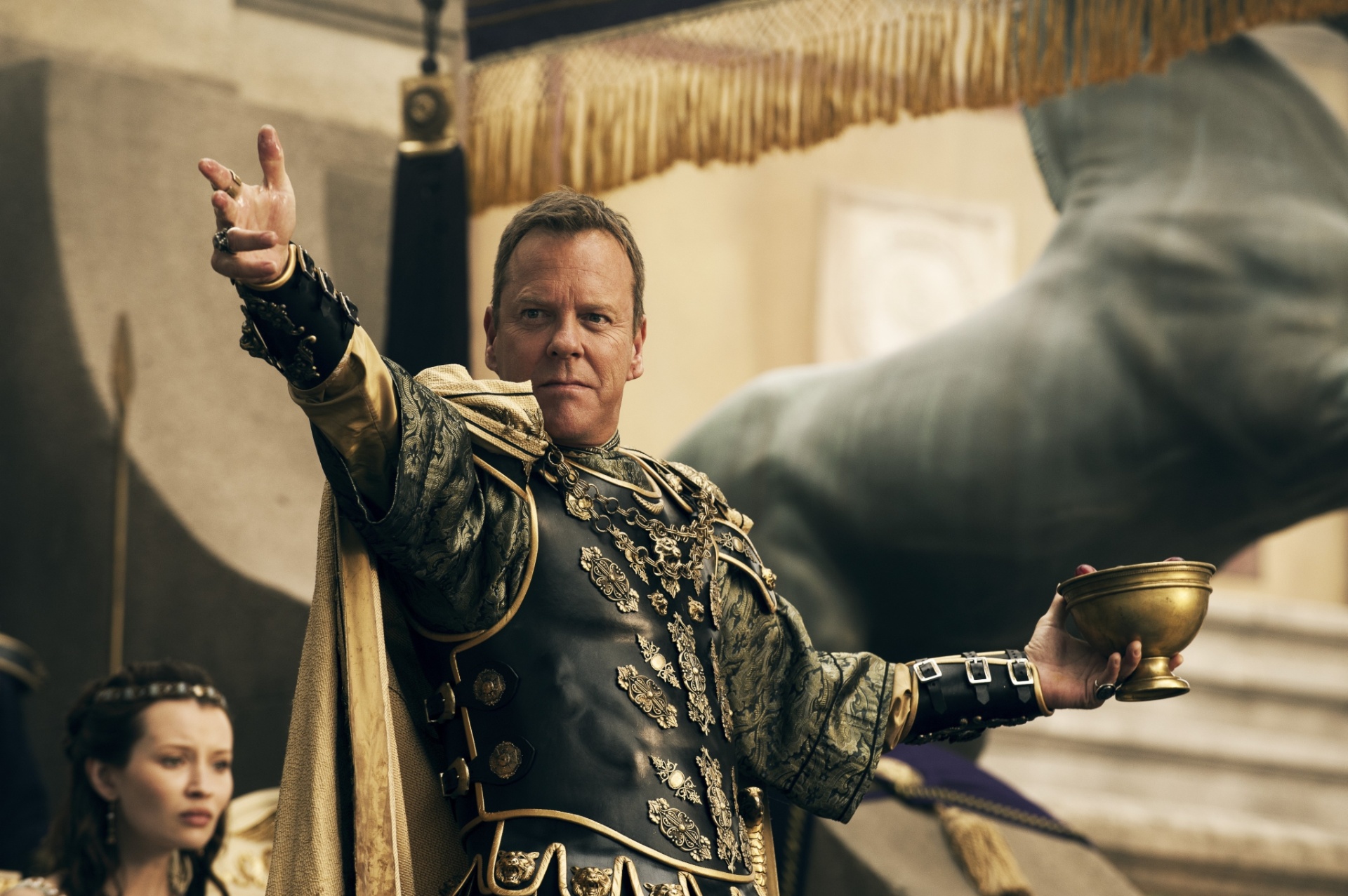 Kiefer Sutherland em cena de "Pompeia", do diretor Paul W.S. Anderson - Imagem Filmes/Divulgação