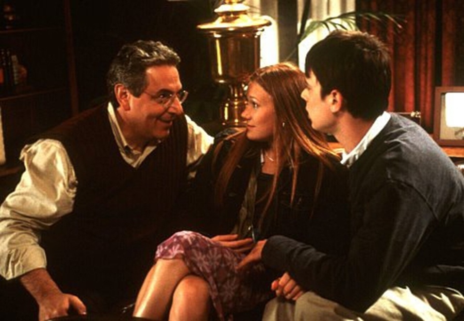 Harold Ramis, Schuyler Fisk e Colin Hanks em cena de "Correndo Atrás do Diploma" (2002) - Divulgação