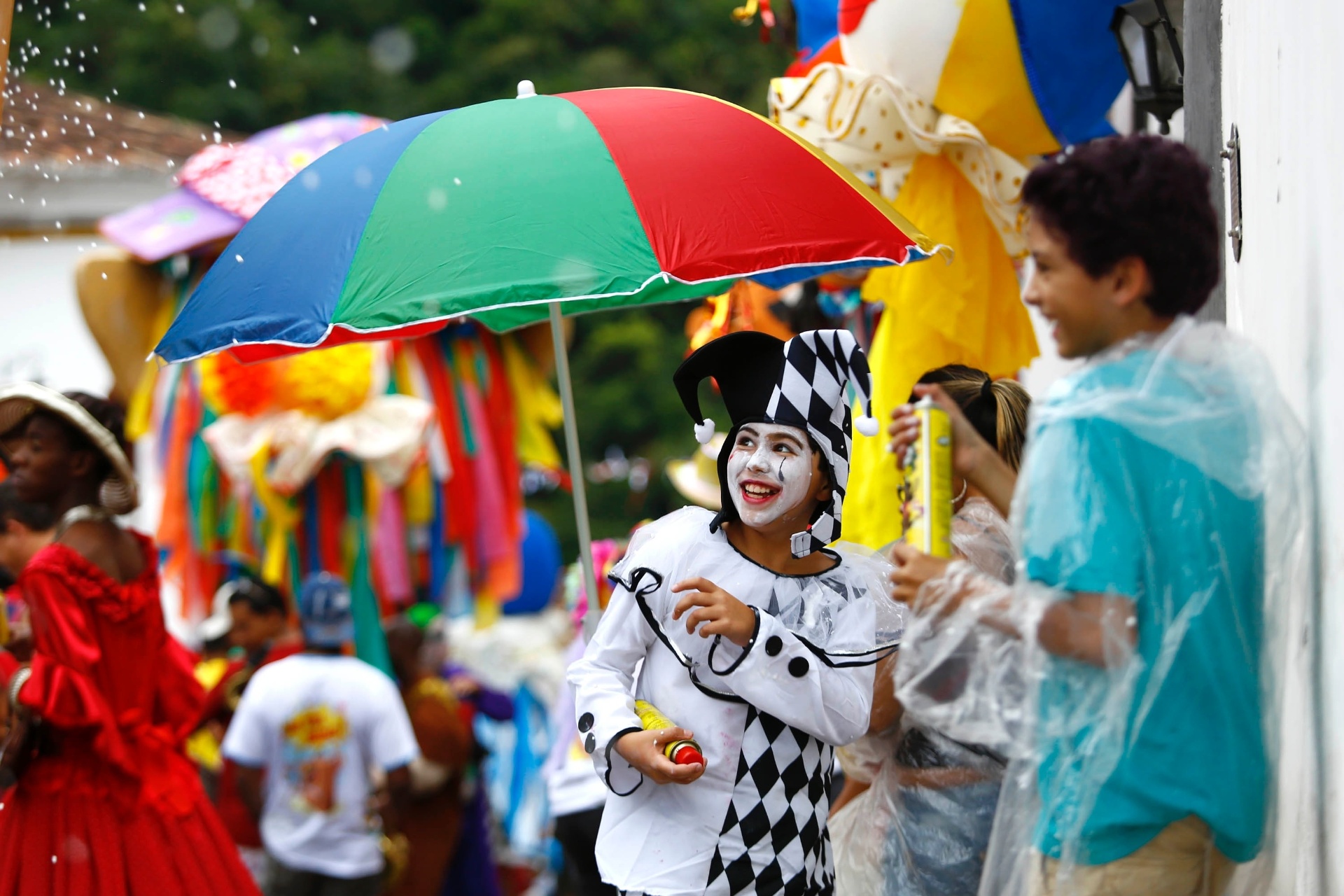 Fotos Marchinhas e confete veja cidades