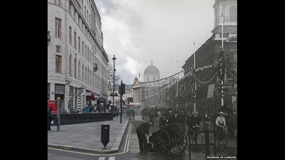 O Museu de Londres divulgou montagens de imagens históricas de pontos conhecidos da capital britânica "completadas" com fotos atuais, mostrando a transformação desses locais - London Museum