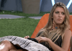 Em conversa, Tatiele sugere que Aline é chata e encalhada - Reprodução/TV Globo