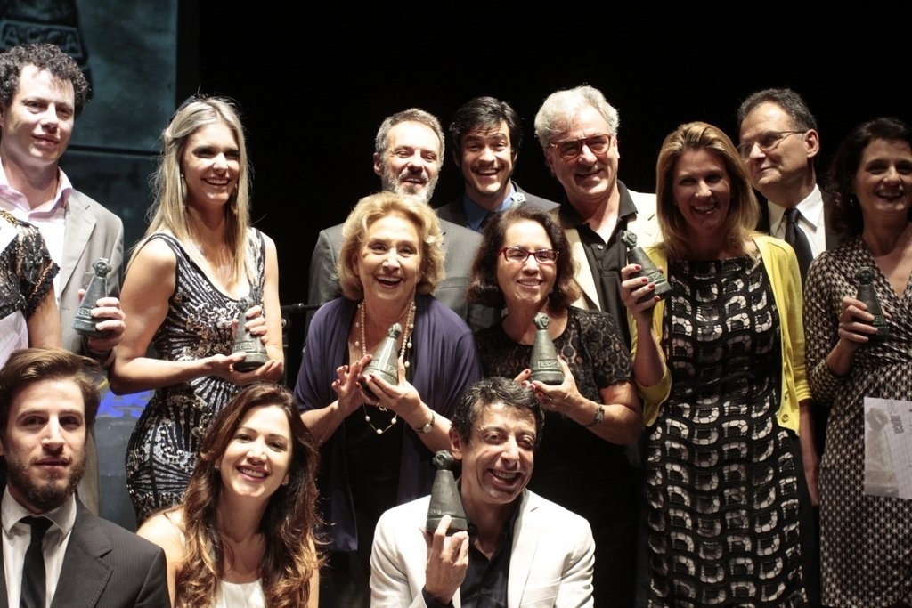 11.mar.2014 - Premiados na entrega do troféu Os Melhores da Arte da APCA (Associação Paulista de Críticos de Arte) em São Paulo - Paduardo/AgNews