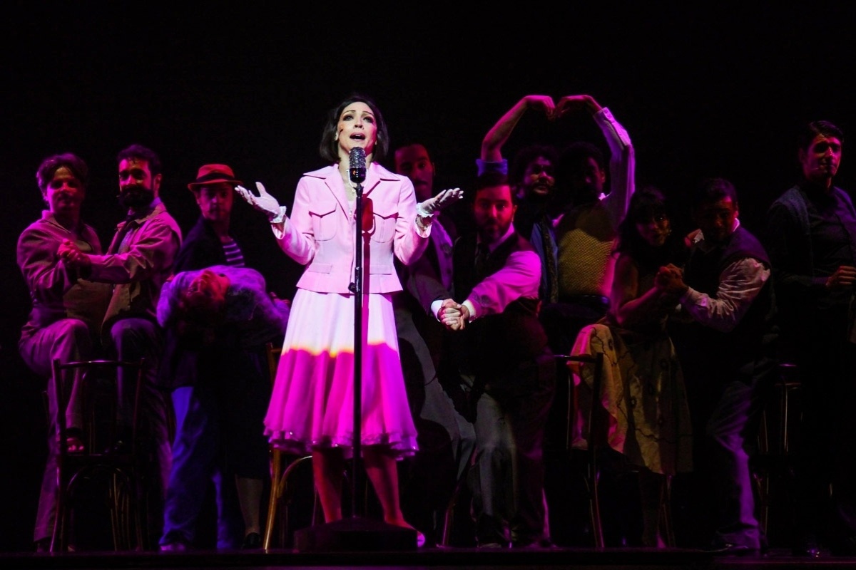 12.mar.2014 - Com texto de Nelson Motta e Patricia Andrade e direção de Dennis Carvalho, "Elis, A Musical" conta com Laila Garin como Elis Regina. A atriz ganhou o prêmio Shell de teatro por sua atuação - Manuela Scarpa/Photo Rio News