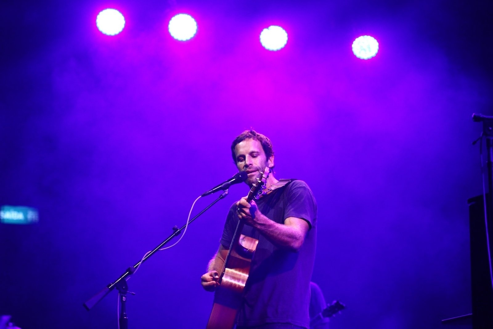 13.mar.2014 - Jack Johnson se apresenta no HSBC Arena na Barra da Tijuca no Rio - RAPHAE MESQUITA / FOTO RIO NEWS