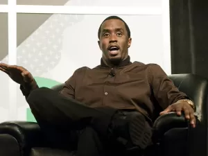 Diddy: mulher diz que engravidou após ser drogada e abusada pelo rapper