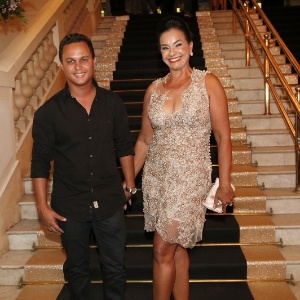 Solange Couto ao lado do marido em evento no Rio
