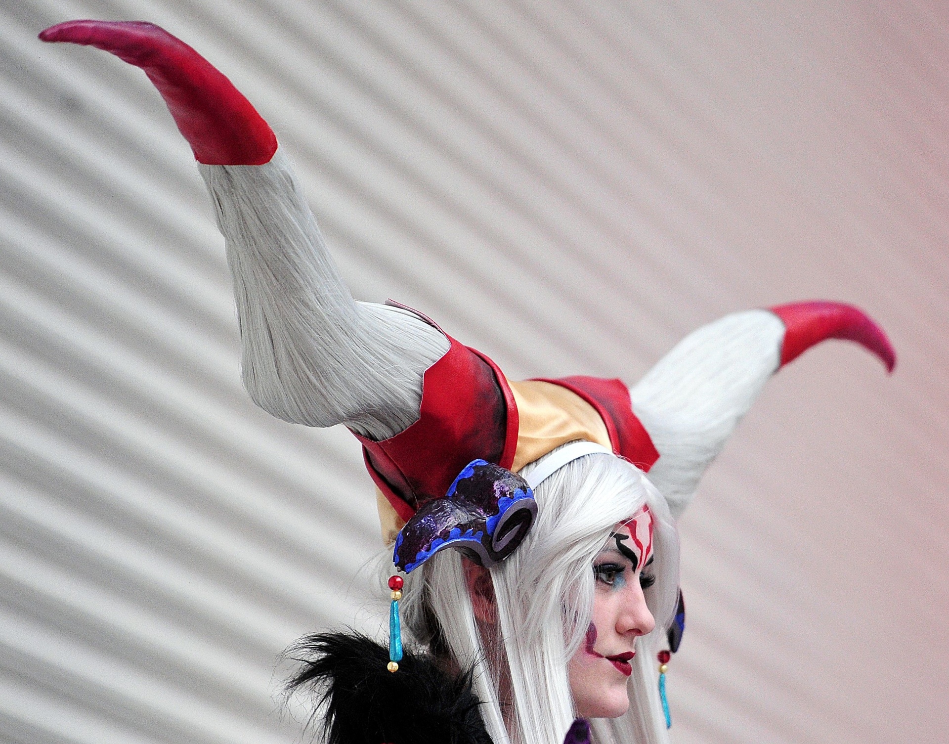 15.mar.2014 - Neste final de semana aconteceu a Comic Convention, em Londres. O evento atraiu os fãs de quadrilhos, cinema e games. A feira também é marcada pelas fantasias dos participantes, sempre divertidas e bem produzidas - AFP