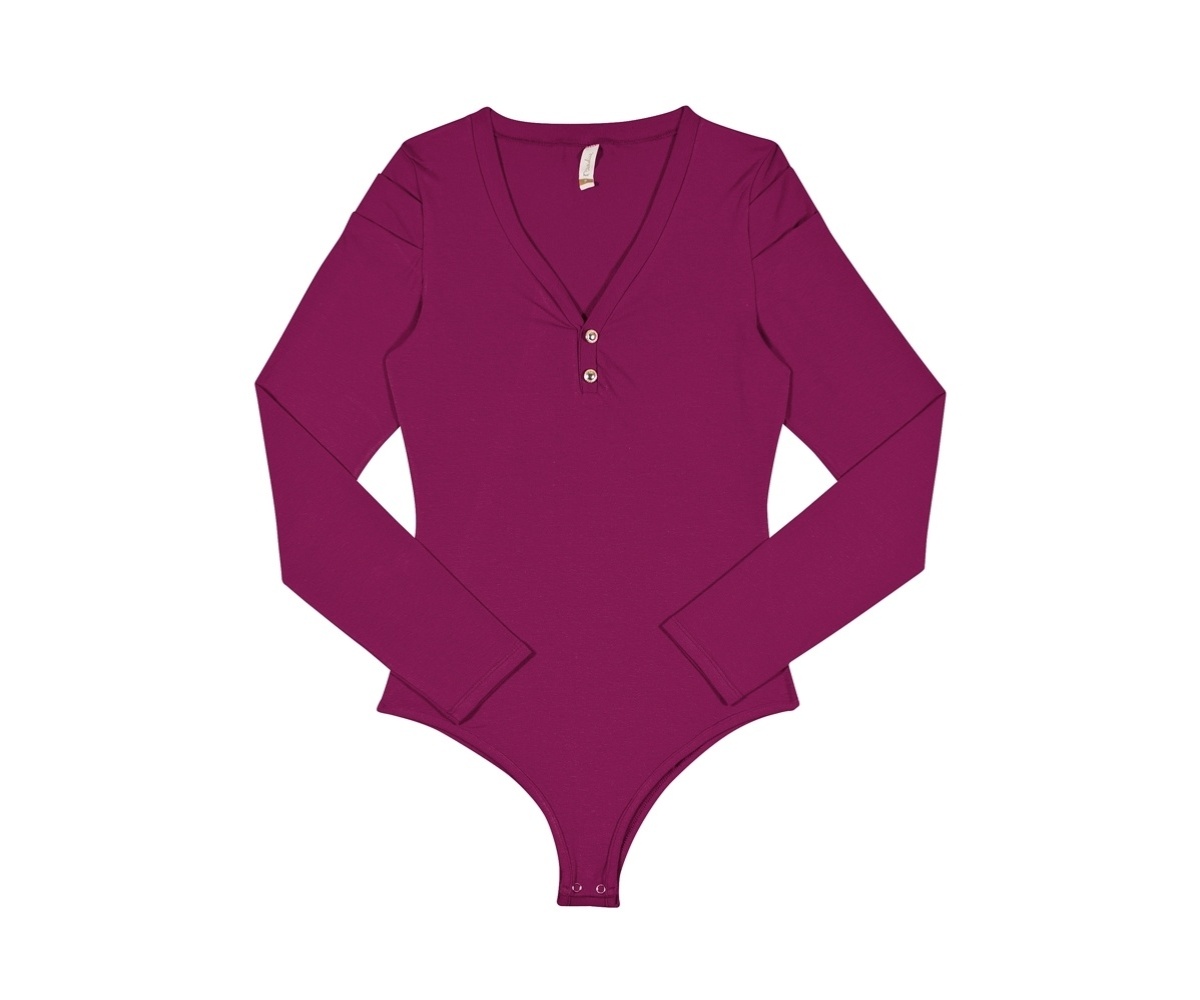 Body em viscose e algodão; R$ 53,82, da Marialicia (www.marialicia.com) | Preço pesquisado em março de 2014 e sujeito a alteração. - Divulgação