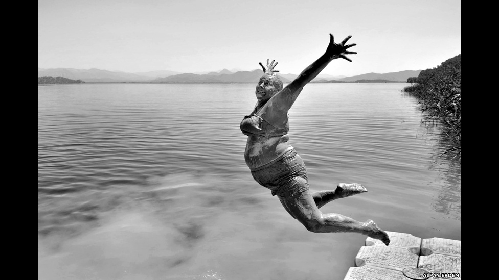 Os vencedores do prêmio de fotografia Sony World Photography Awards, nas categorias Aberta e Juventude, foram anunciados. Acima, a foto de Alpay Erdem, da Turquia, vencedor na categoria Sorriso - Divulgação/2014 Sony World Photography Awards