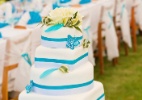 Invista em tons fortes e alegres na decoração da festa de casamento - Thinkstock