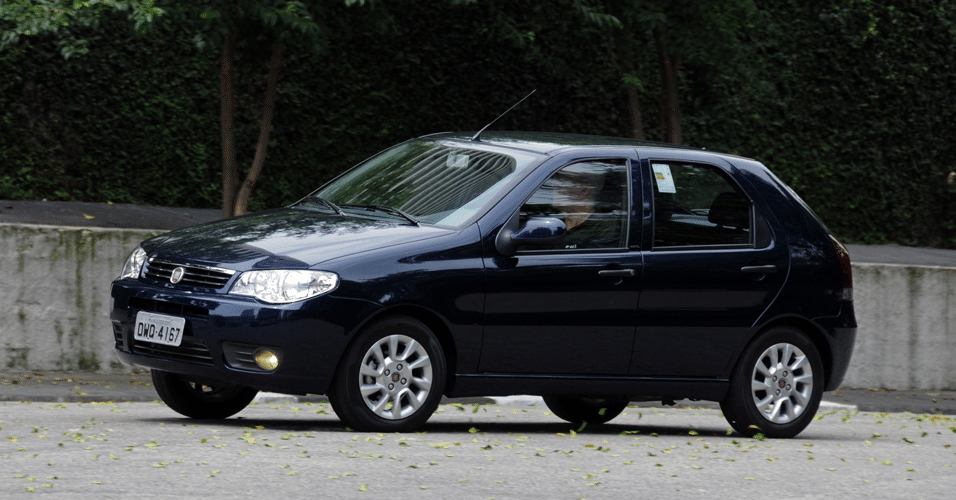 Fiat Palio Fire 1.0 Flex 2014 - Murilo Góes/UOL