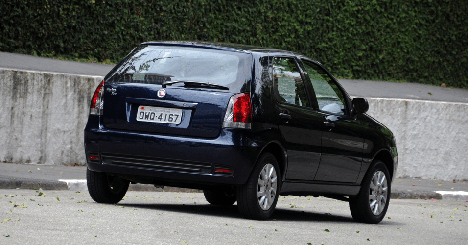 Fiat Palio Fire 1.0 Flex 2014 - Murilo Góes/UOL