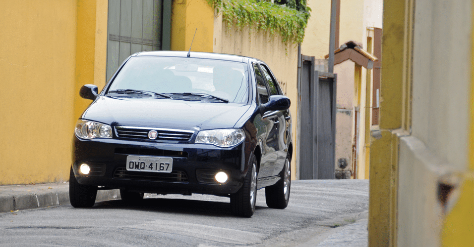 Fiat Palio Fire 1.0 Flex 2014 - Murilo Góes/UOL