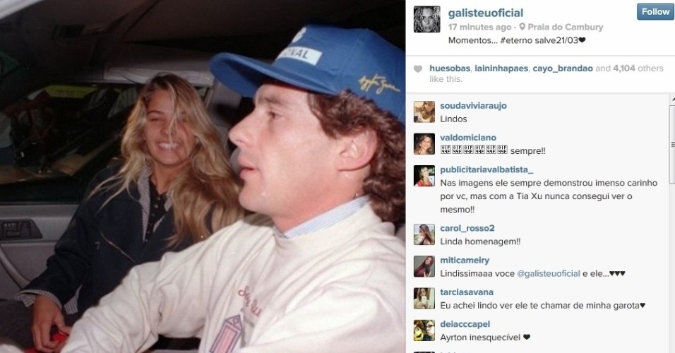 21.mar.2014 - Adriane Galisteu prestou homenagem ao ex-namorado, o pilot Ayrton Senna