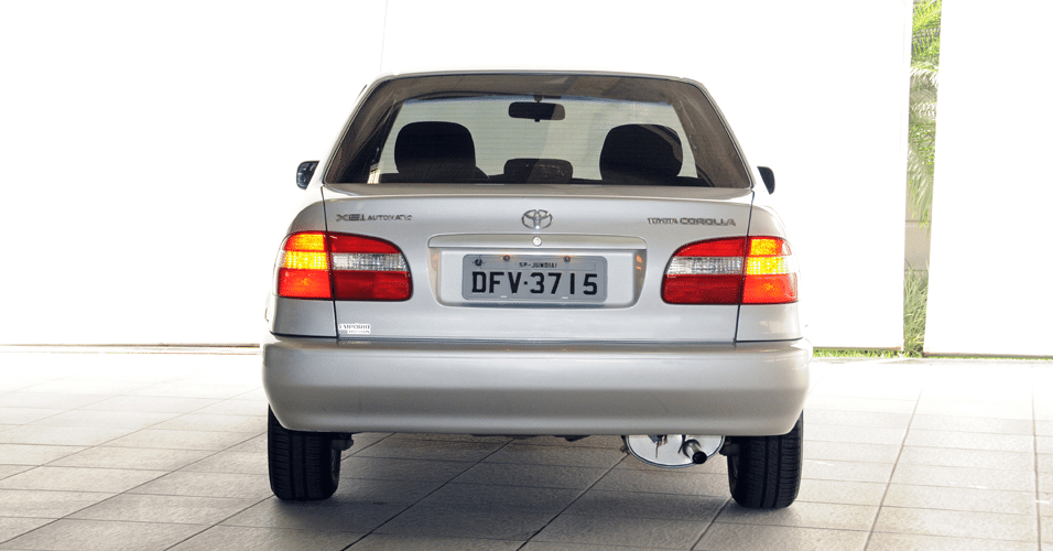 Toyota Corolla XEi 1.8 2002/02 - Murilo Góes/UOL