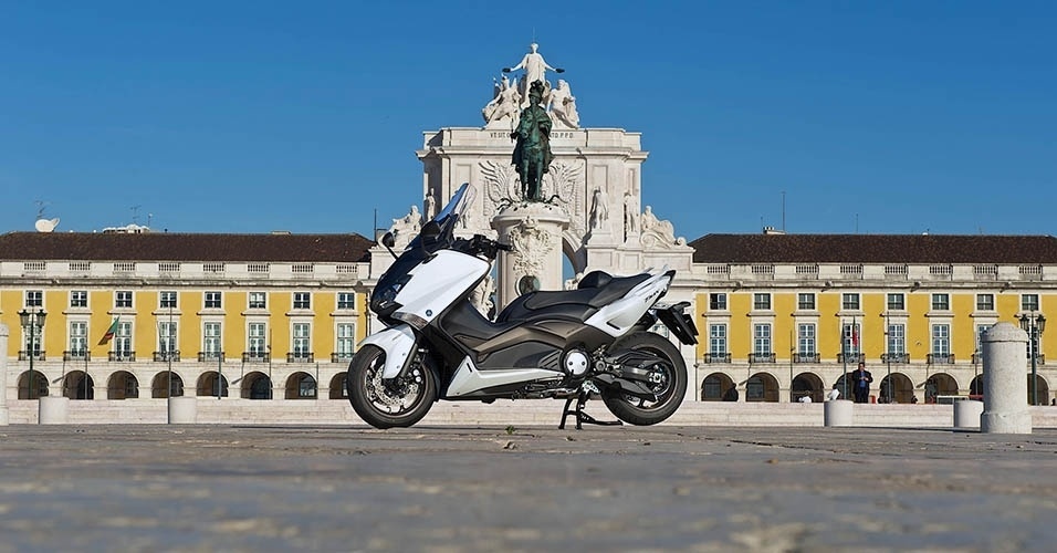 Yamaha TMax 530 - Tozé Canaveira/Infomoto