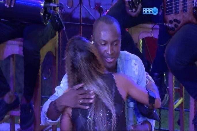 26.mar.2014 - O cantor Thiaguinho participa de Festa no "BBB14"; Vanessa disse que já beijou o cantor