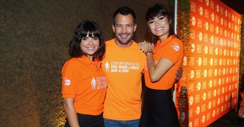 27.03.2014- Vanessa Giácomo, Malvino Salvador e Maria Casadevall participam do lançamento de campanha em São Paulo