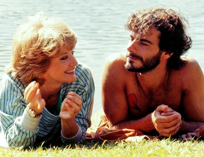 1983 - Glória Menezes e Mário Gomes em "Guerra dos Sexos"
