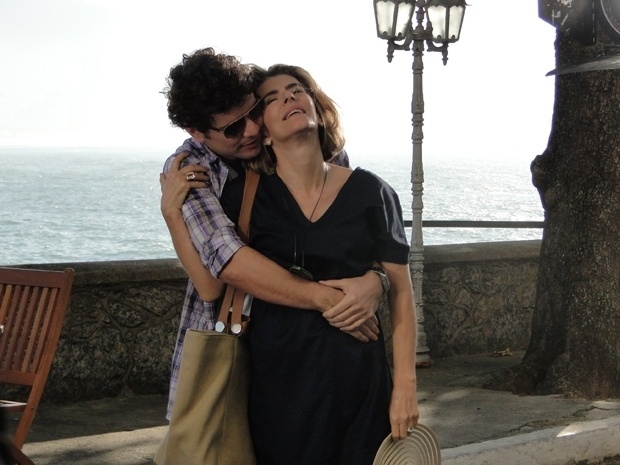 2010 - Maitê Proença e Daniel de Oliveira em "Passione"