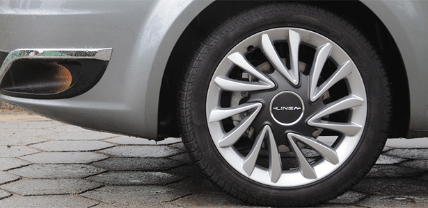 Fiat Linea 2015 roda - Murilo Góes/UOL - Murilo Góes/UOL