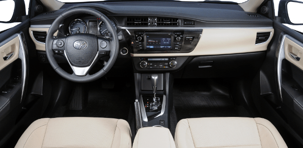 Toyota Corolla Altis 2015 - interior - Murilo Góes/UOL - Murilo Góes/UOL