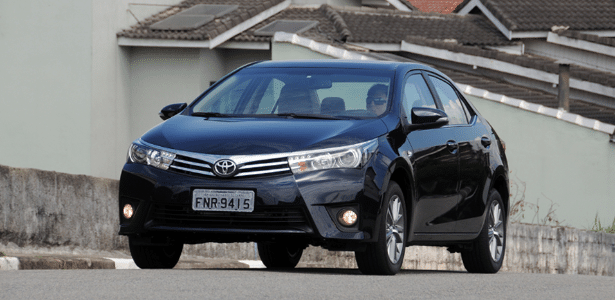 Toyota Corolla Altis 2015 - dianteira - Murilo Góes/UOL - Murilo Góes/UOL