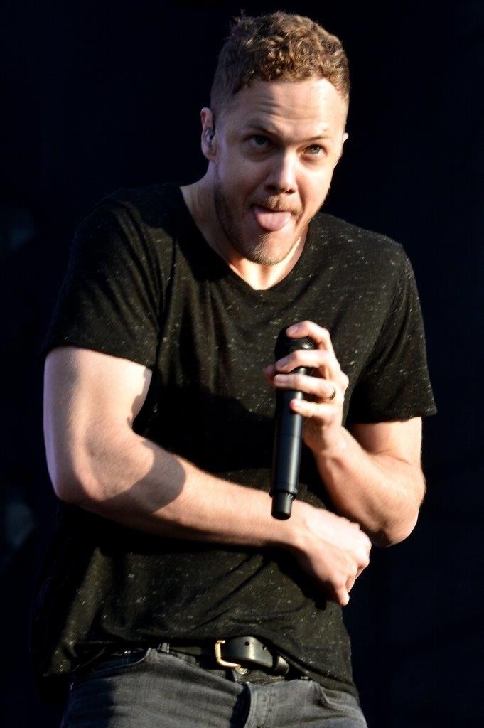 05.abr.2014 - Dan Reynolds, vocalista do Imagine Dragons, se apresenta no Lollapalooza 2014 no Autódromo de Interlagos, em São Paulo - Caio Duran / AgNews