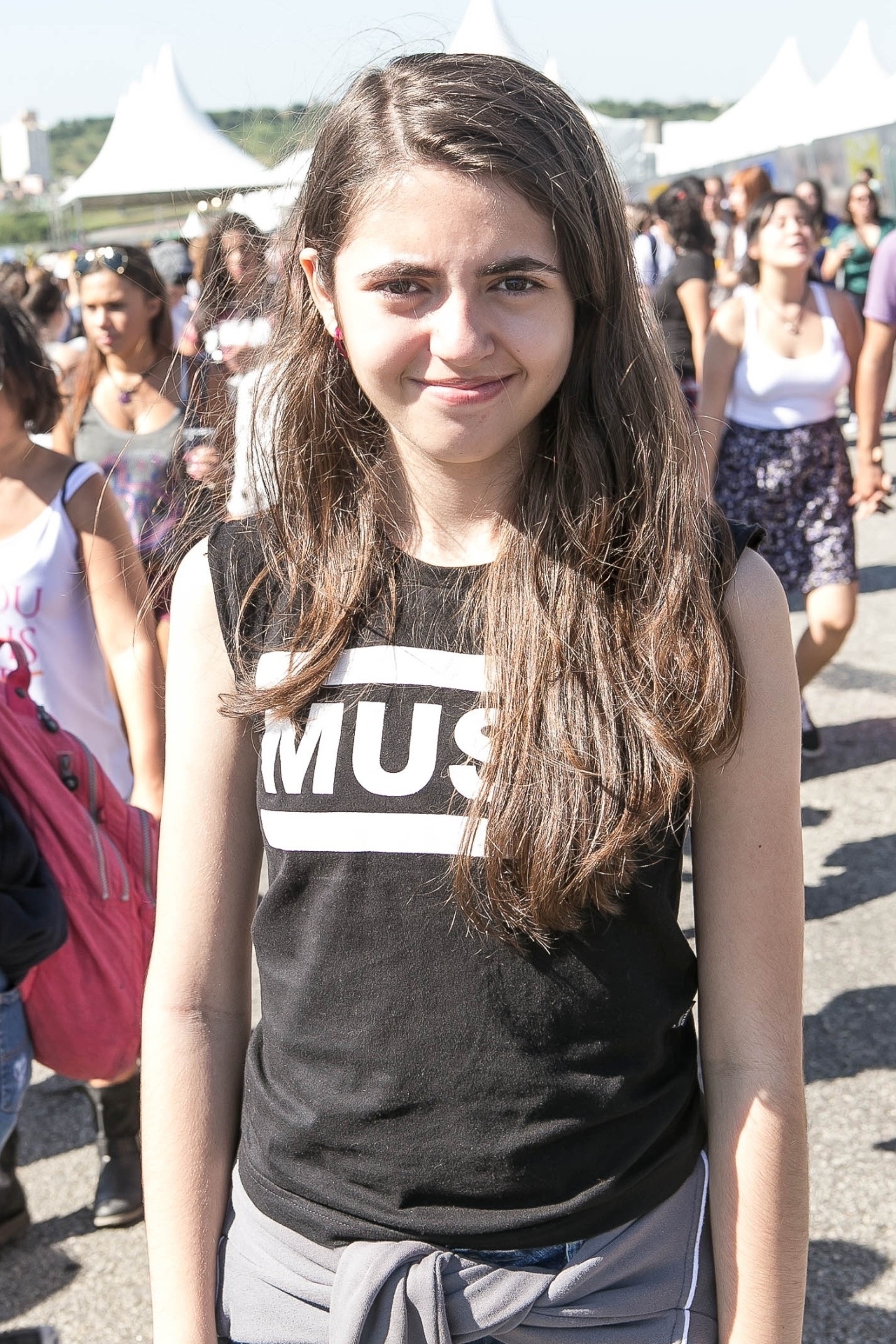 05.abr.2014 - Fãs do Muse aguardam show da banda no Lollapalooza 2014, no Autódromo de Interlagos, em São Paulo - Rodrigo Capote/UOL