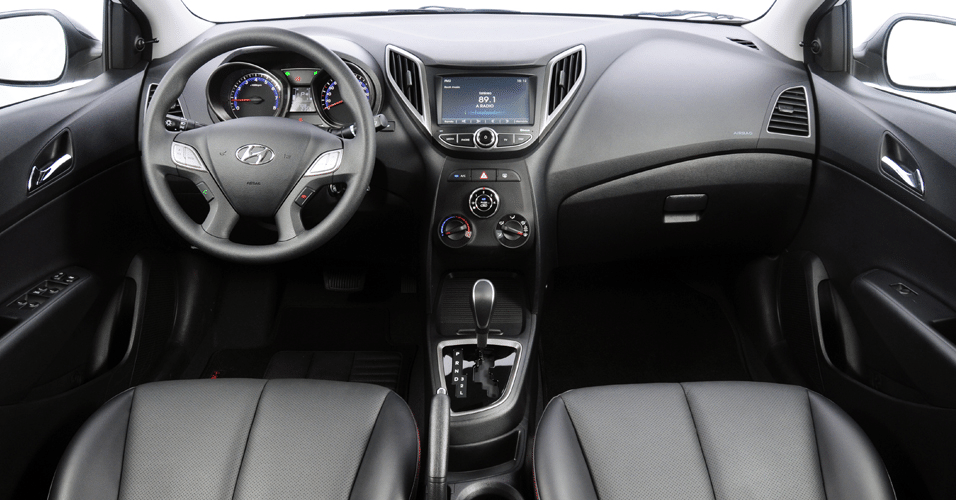 Hyundai HB20S 1.6  A/T Edição Copa do Mundo FIFA - Murilo Góes/UOL