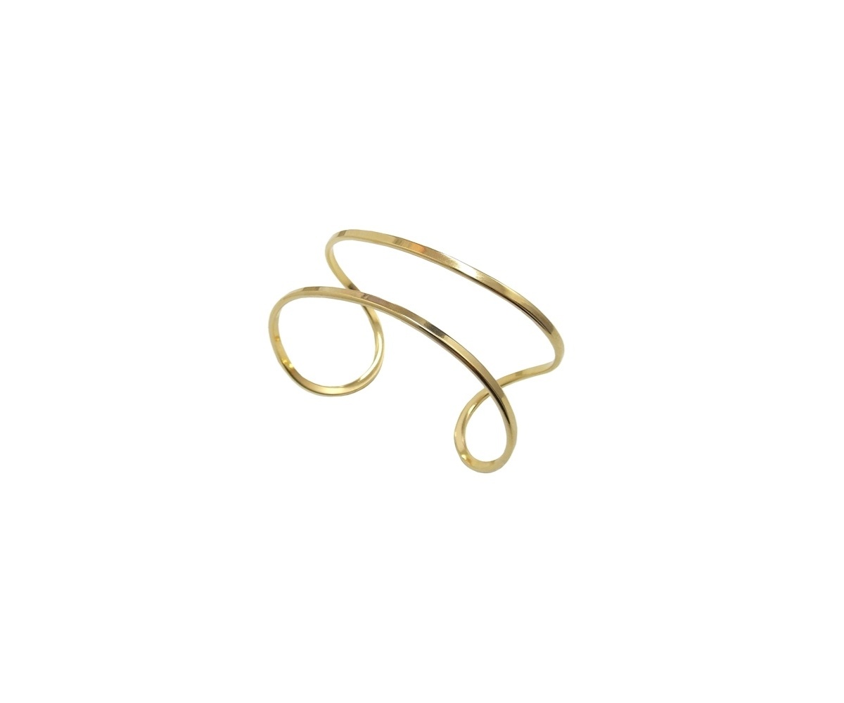 Bracelete de metal dourado; R$ 54, da Josefina Rosacor (www.josefinarosacor.com.br). Preço pesquisado em abril de 2014 e sujeito a alterações. - Divulgação