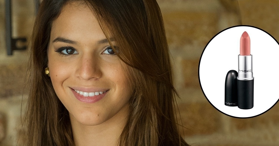 Bruna Marquezine (Luiza) - "Em Família" - batom - TV Globo/ Divulgação