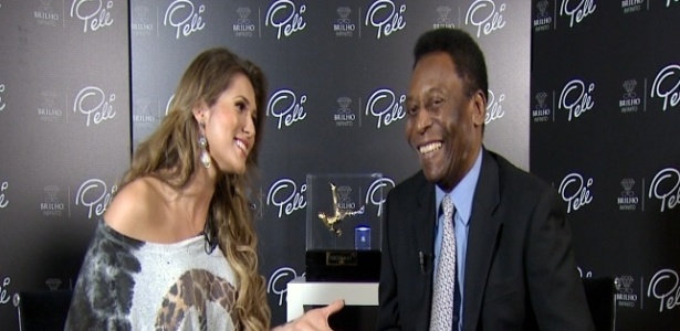 Lívia Andrade entrevista Pelé no "Arena"