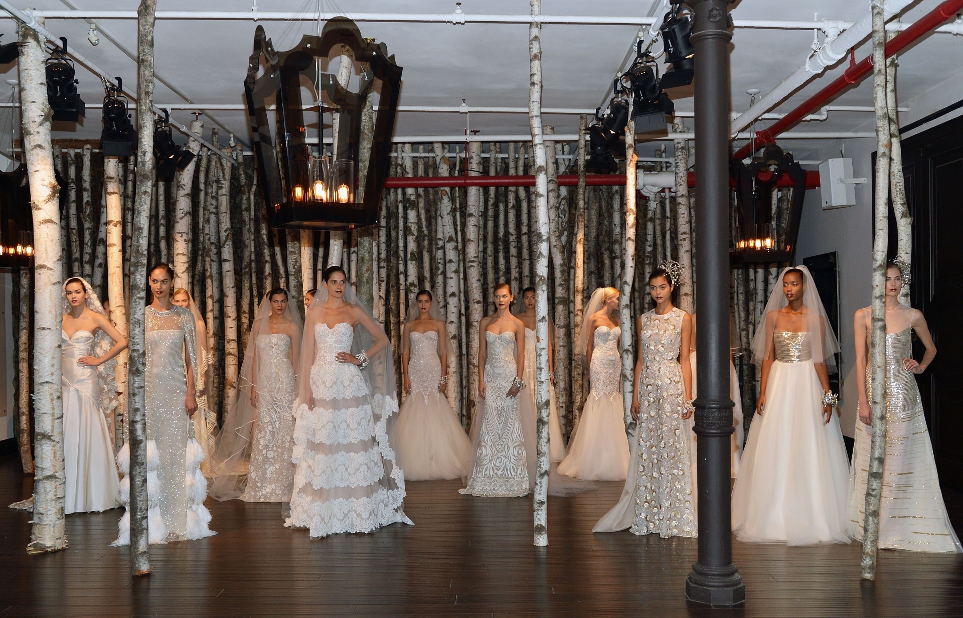 (12.abr.2014) Apresentação da coleção de vestidos de noiva de Naeem Kahn - Slaven Vlasic/Getty Images