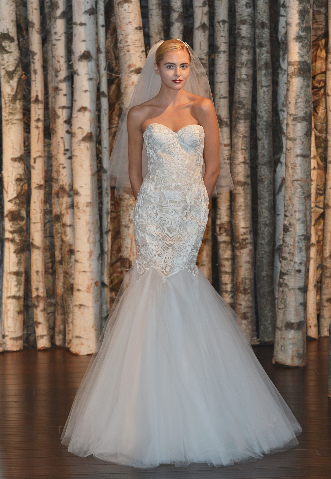 (12.abr.2014) Apresentação da coleção de vestidos de noiva de Naeem Kahn - Slaven Vlasic/Getty Images