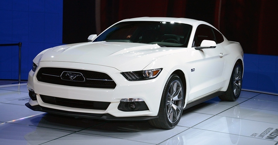 Ford Mustang 50 Year Limited Edition - Newspress